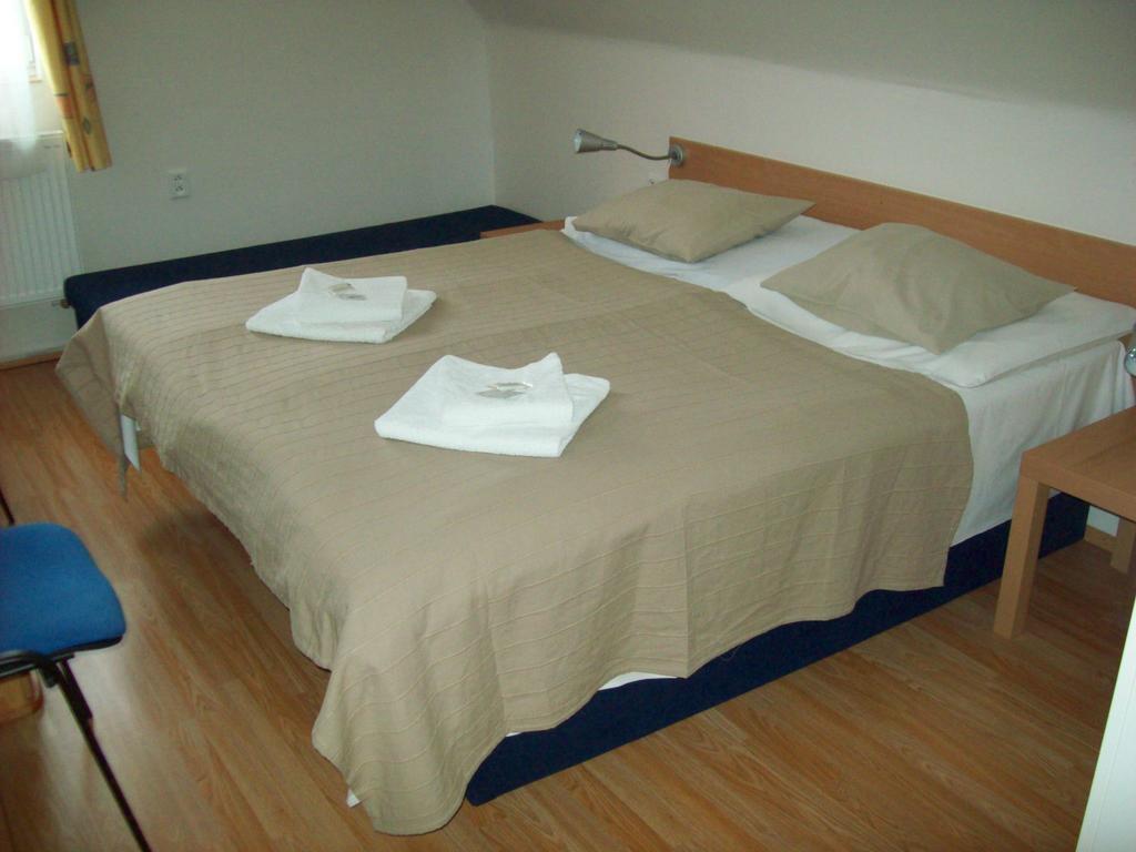 Hotel U Lip Trojanovice Frenstat pod Radhostem Quarto foto